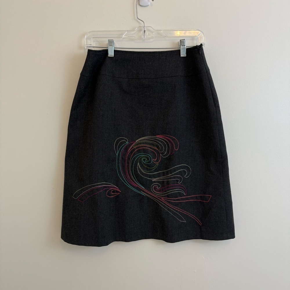 VTG Harve Benard Wool Skirt Womens Size 6 Charchoal Embroidered‎ Design Career